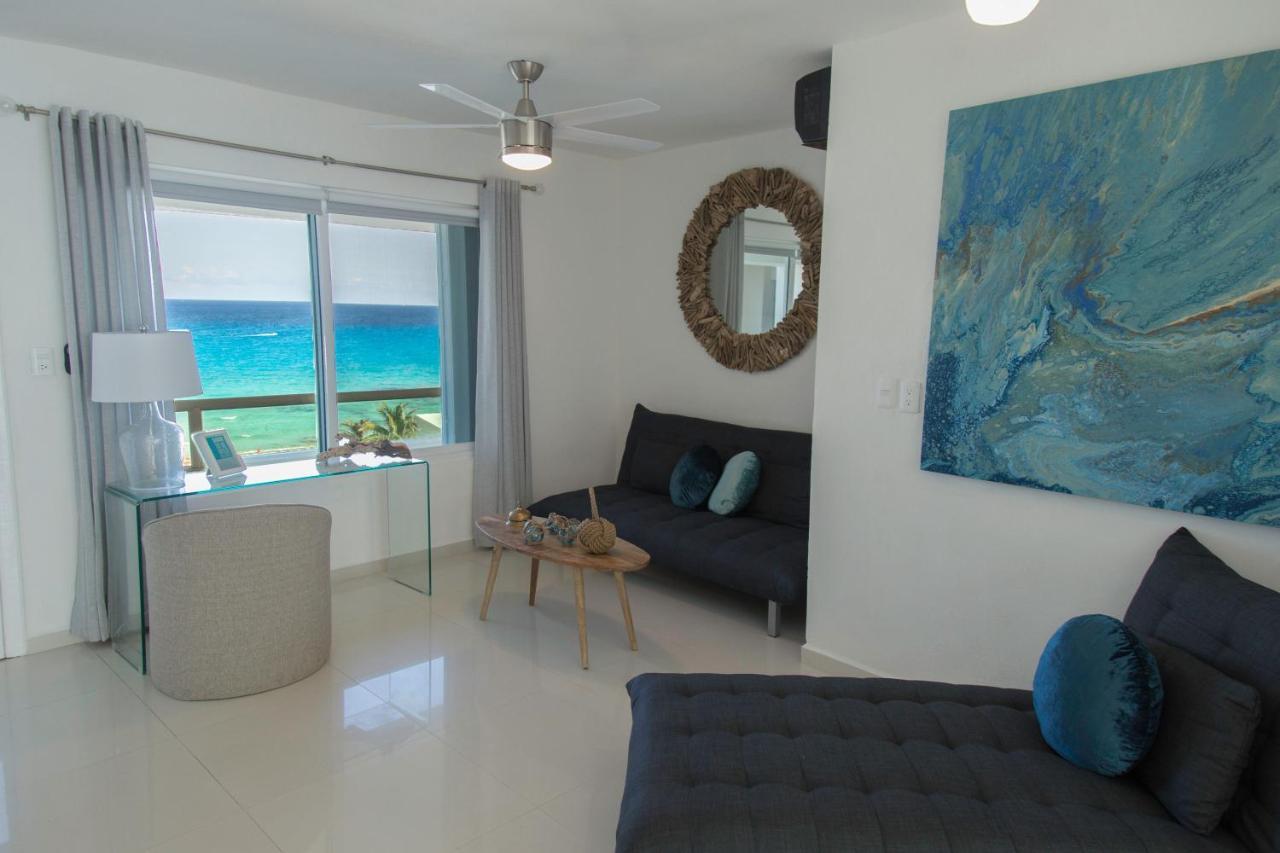 Ocean View Three Bedroom, Three Story Penthouse By The Beach Cancún Kültér fotó