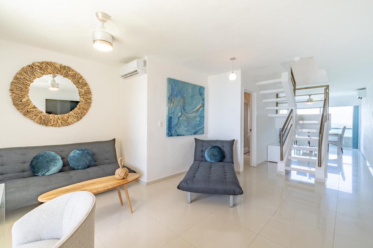 Ocean View Three Bedroom, Three Story Penthouse By The Beach Cancún Kültér fotó